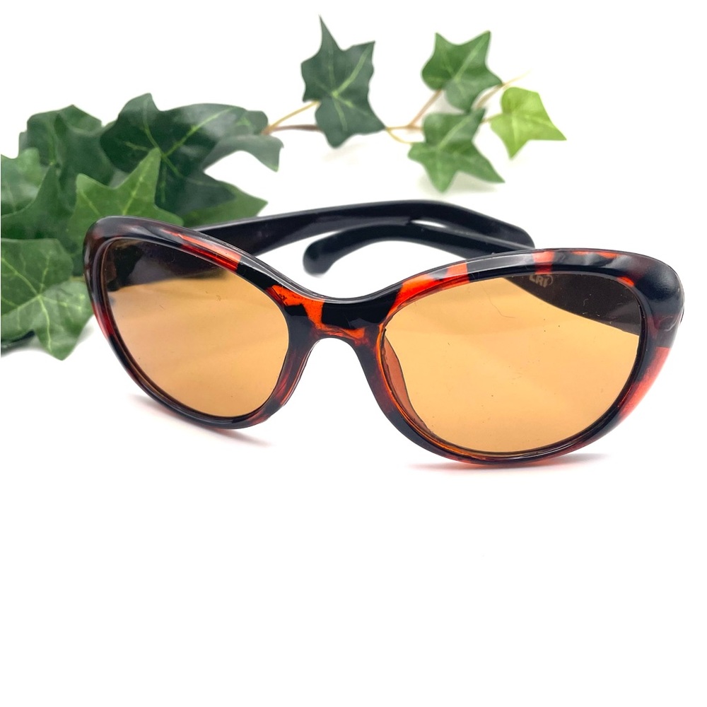 Vintage Sunrunner LRI Tortoise Shell Pattern Sunglasses